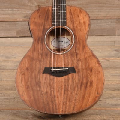 Taylor GS Mini-e QS LTD #11186 w/ Factory Warranty and Case
