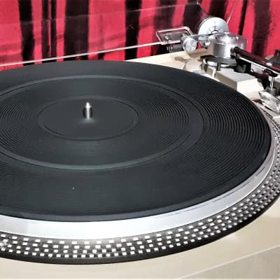 Pioneer PL-518 Direct-Drive Turntable 1978 Silver image 3