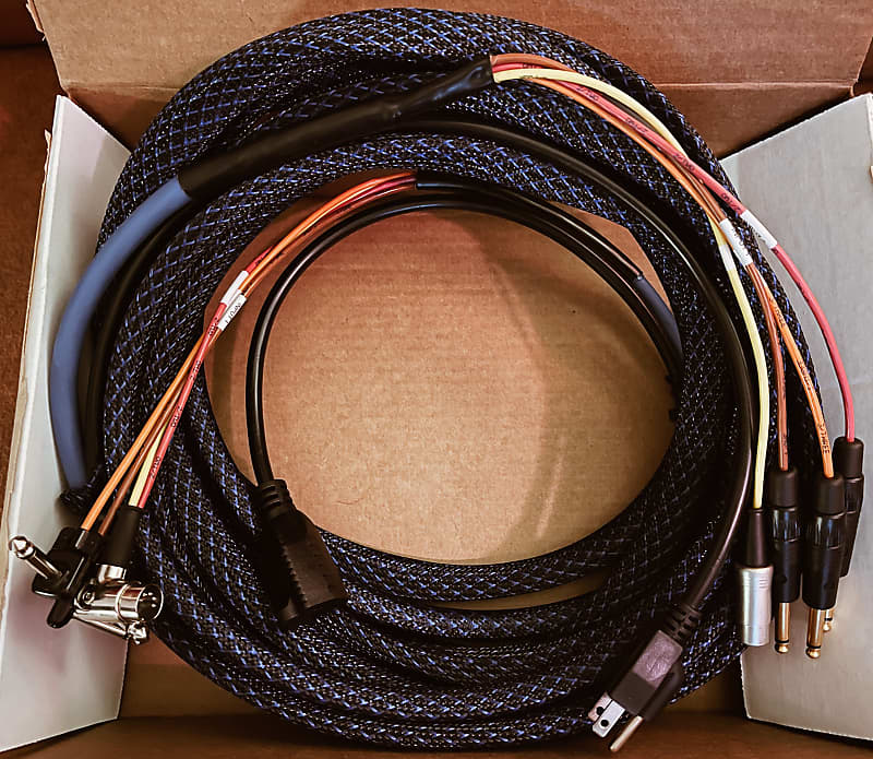 SylviaTone Electronics Custom pedalboard snake loom Reverb