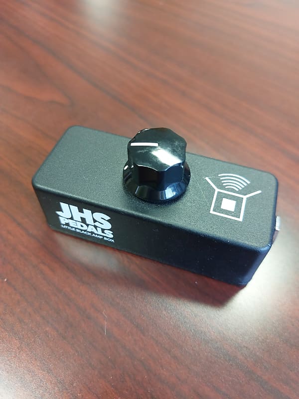 JHS Little Black Amp Box Effects Loop Attenuator Pedal Reverb