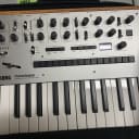 Korg Monologue Silver with soft case