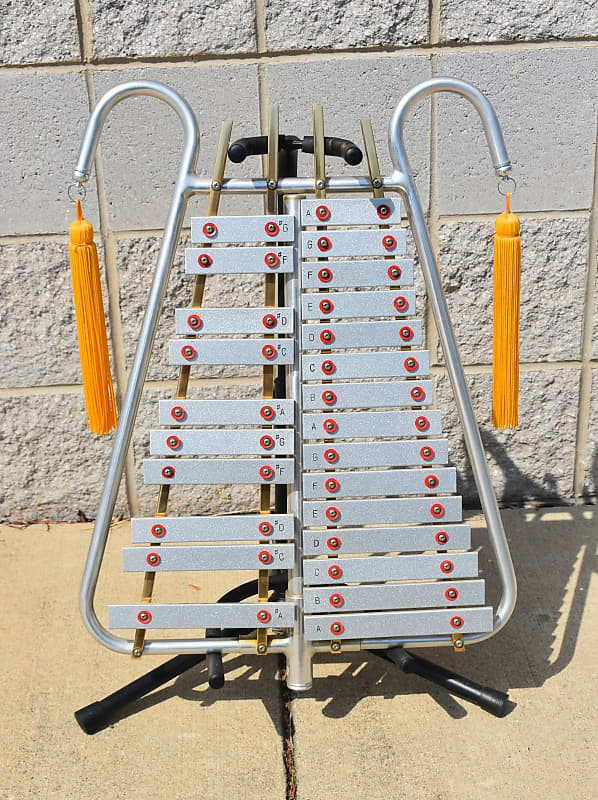 Marching Bell/Glockenspiel Reverb