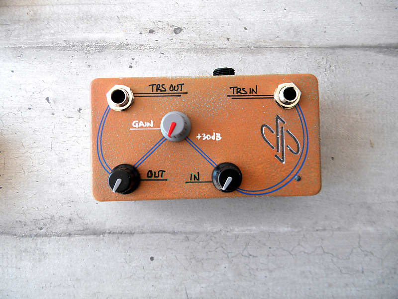 dpFX Pedals - Stereo Preamp / Booster +30dB  			