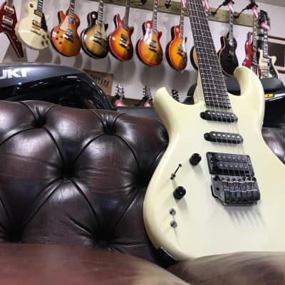 Aria Pro II Mega Metal Stage III in White (LH) 1980's MIJ image 22