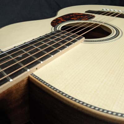 Larrivée OM-40 Ovangkol Limited Edition Acoustic Guitar image 11
