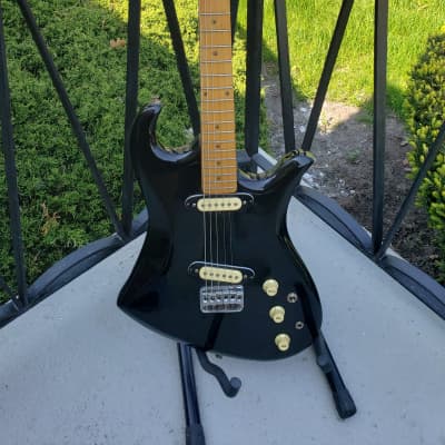 Stinger X21 Electric Guitar - MIJ image 2