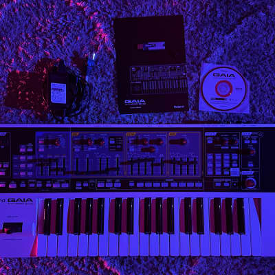 Roland SH-01 GAIA 37-Key Digital Synthesizer | Reverb