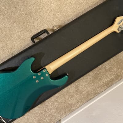 ‘14 G&L LB-100 bass (w/ Rosewood Fretbrd) - Emerald Green Metallic - 8.8 lbs, Aguilar pickups - LIKE NEW image 8