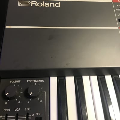 Roland Juno-106 61-Key Programmable Polyphonic Synthesizer 1984 - 1985 - Black image 20