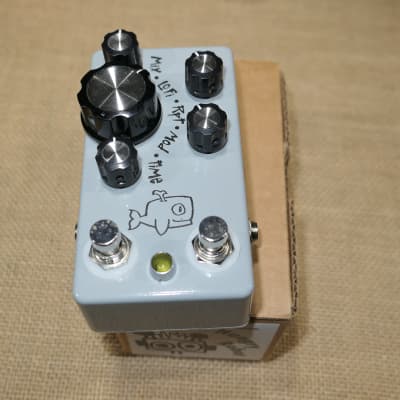 Reverb.com listing, price, conditions, and images for hungry-robot-the-moby-dick-v2