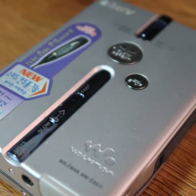 Sony WM-EX651 Walkman Cassette Player image 3