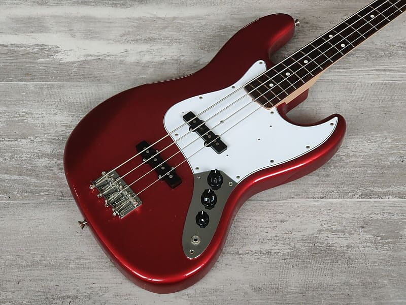 Fender Japan ジャズベース　キャンディアップル Fender Made in Japan Traditional 70s Jazz Bass /Candy Apple