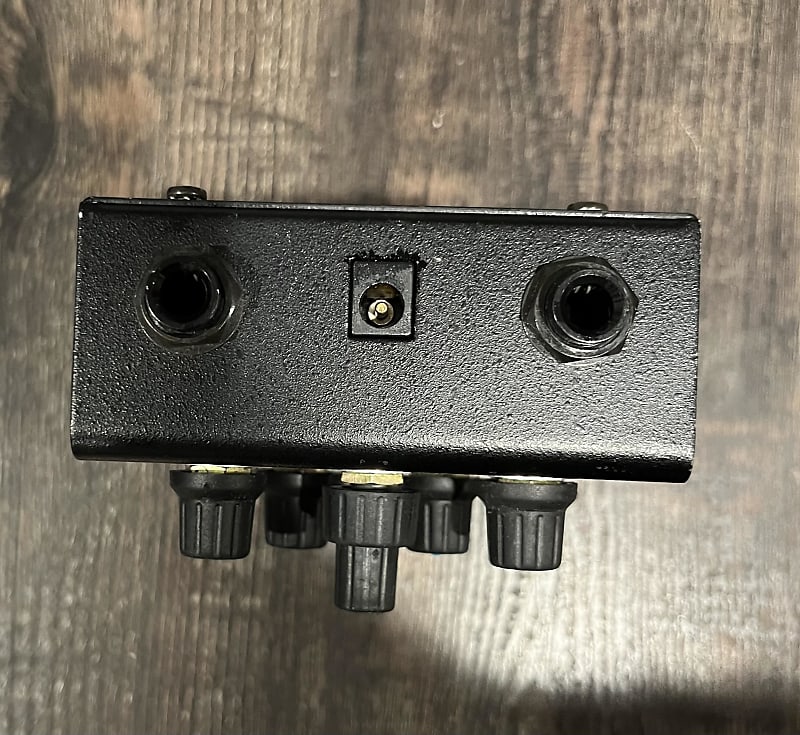 Guyatone BB-X Tube Powered FLIP Bass Driver | Reverb