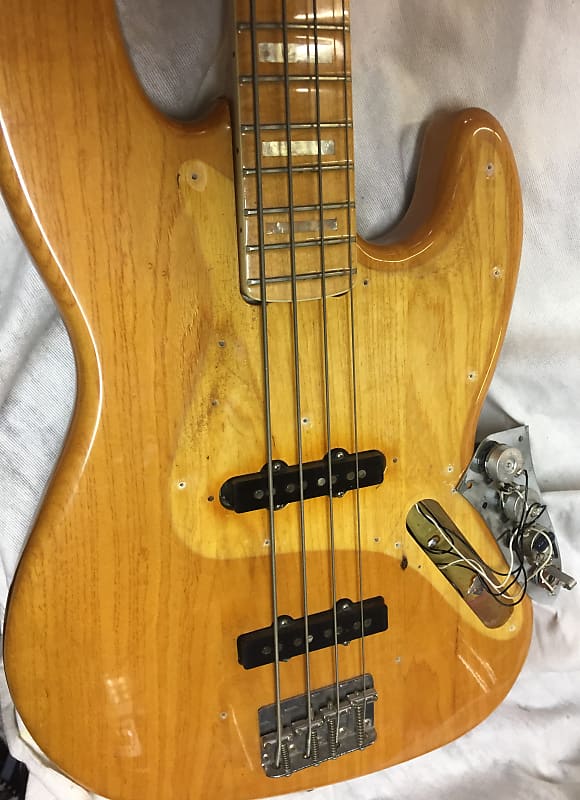 ベース fender USA 1979 jazz bass Fender 1979 Jazz Bass（ビンテージ）【楽器検索デジマート】