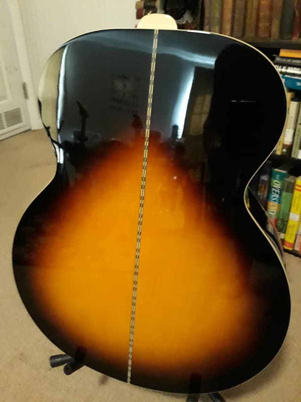 Epiphone J-200 Limited-Edition 12-String Acoustic with hard case 