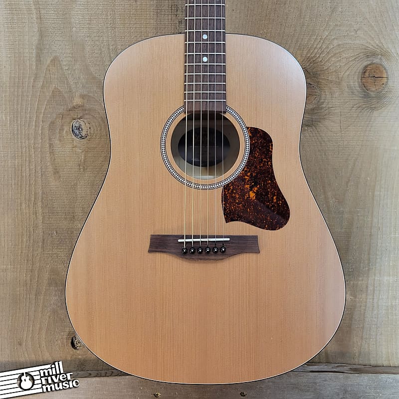 Seagull S6 Original Acoustic Guitar w/ Gig Bag Used
