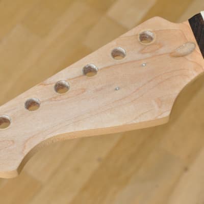 Stratocaster Maple Rosewood Neck / LEFT HANDED / Unknown Brand image 2