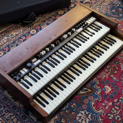 Crumar Mojo Classic (dual manual organ) - Wood Finish