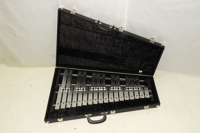 Deagan 1590 Glockenspiel Orchestra Bells in New Case GC Reverb