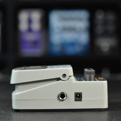 Behringer UO300 3-Mode Octaver Effects Pedal 2010s - Standard image 5