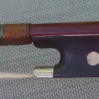 Vintage 4/4 Violin Bow, Vuillaume school, 63g image 1