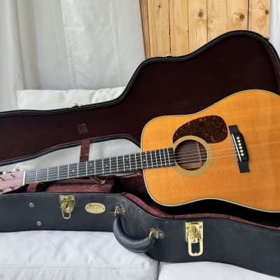 Martin Vintage Series HD-28V (Custom HD-28) 1995 - 2018