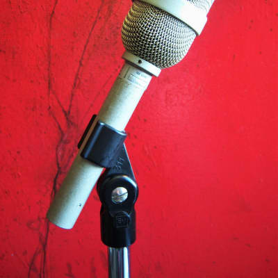 Vintage 1977 Electro-Voice DS35 Cardioid Dynamic Microphone Low Z w accessories RE16 image 11