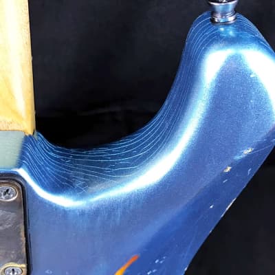 Custom/Hybrid Stratocaster, Heavy Relic, Blue Ice Metallic over 3-Tone Sunburst image 9