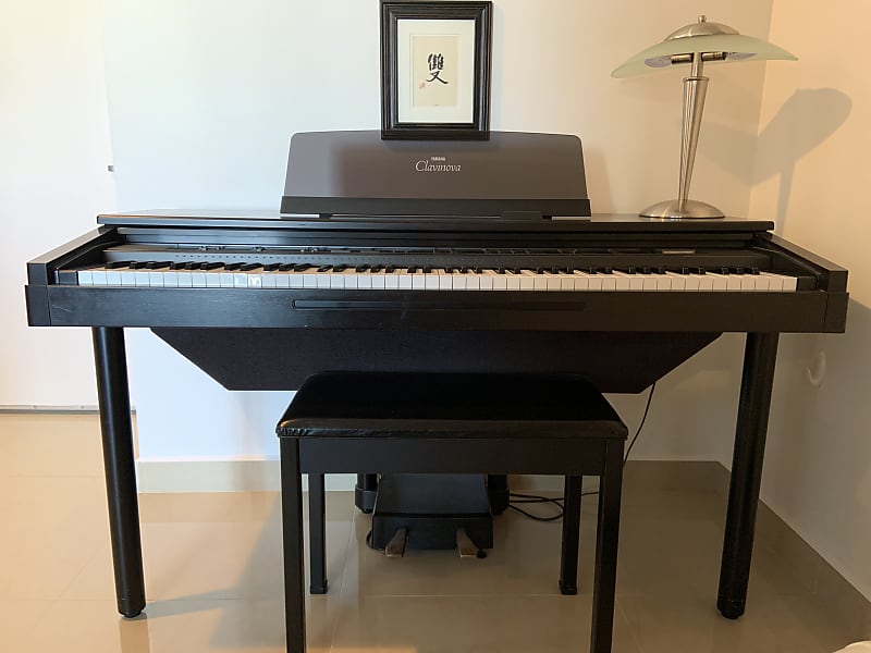 Yamaha Clavinova CVP-10 1987 Rosewood and Black