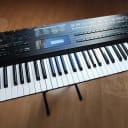 YAMAHA DX7S FM Synthesizer D-50 M1 eighties vintage classic keyboard 2nd generation