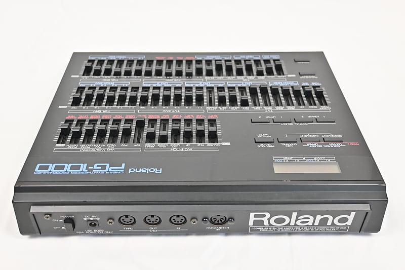 Roland PG-1000 Linear Synthesizer Programmer