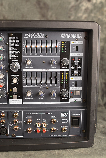 Yamaha EMX88s Powered Mixer Head 8 Channel rack mount w 2 Yamaha EMX88s Powered Mixer Head 8 Channel rack mount w 2
