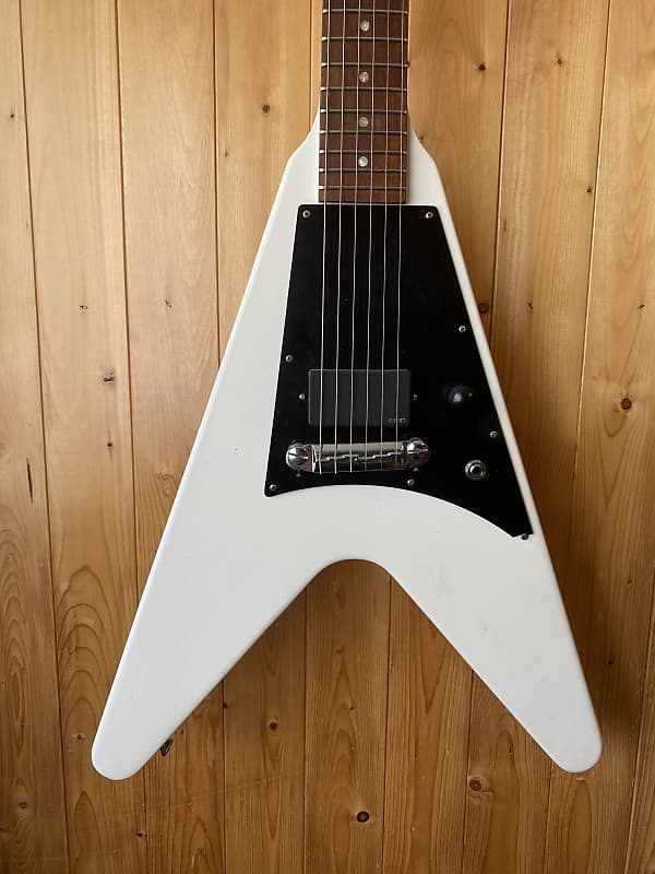 Gibson Melody Maker Flying V 2010s | Reverb Canada