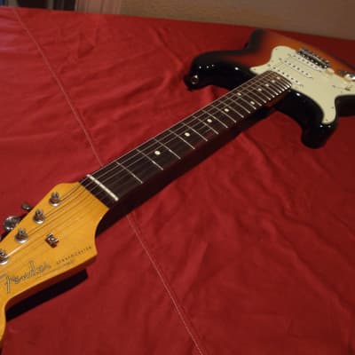American Vintage '62 Reissue Left Handed Stratocaster image 4