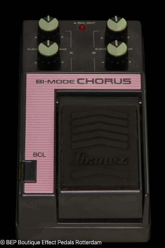 ギター Ibanez BI-MODE CHORUS TONEHOME - the World of Vintage Guitar Effects Pedals - BCL