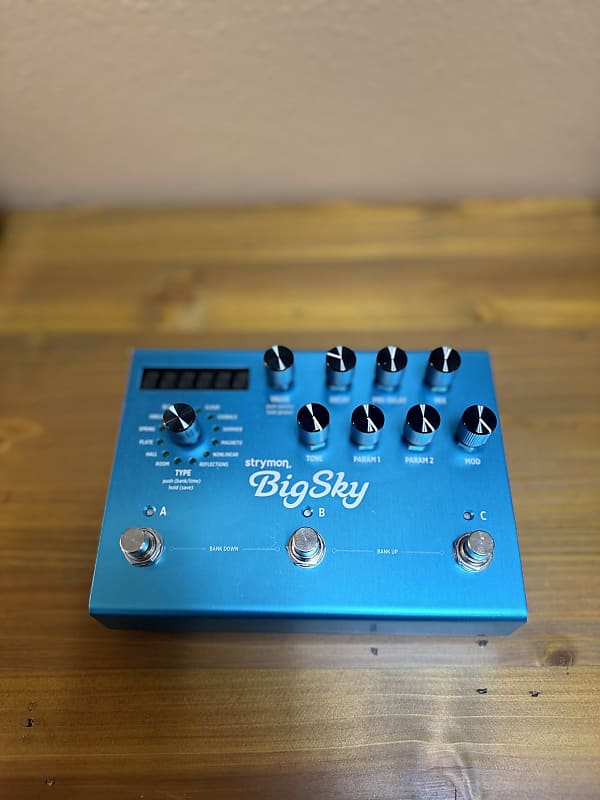 Strymon Big Sky