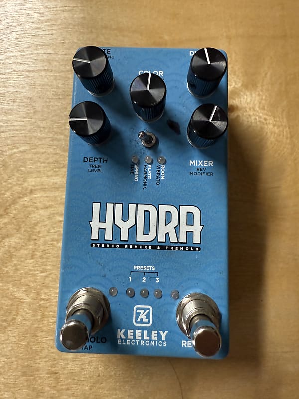 Keeley Hydra Stereo Reverb & Tremolo