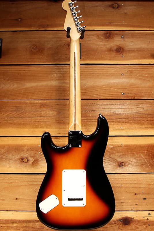 FENDER 1998 ROLAND Ready GC-1 Stratocaster 13-Pin MIDI