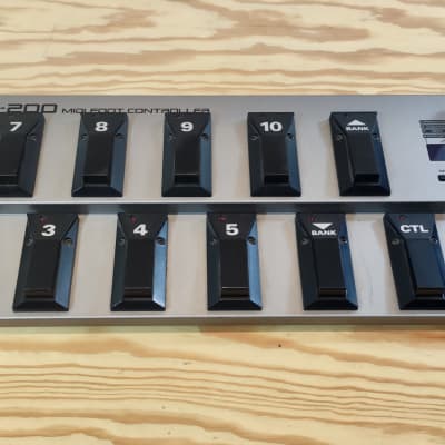 Roland FC-200 Midi Foot Controller (Warranty) | Reverb
