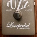 Lovepedal Silicon Fuzzmaster Pedal