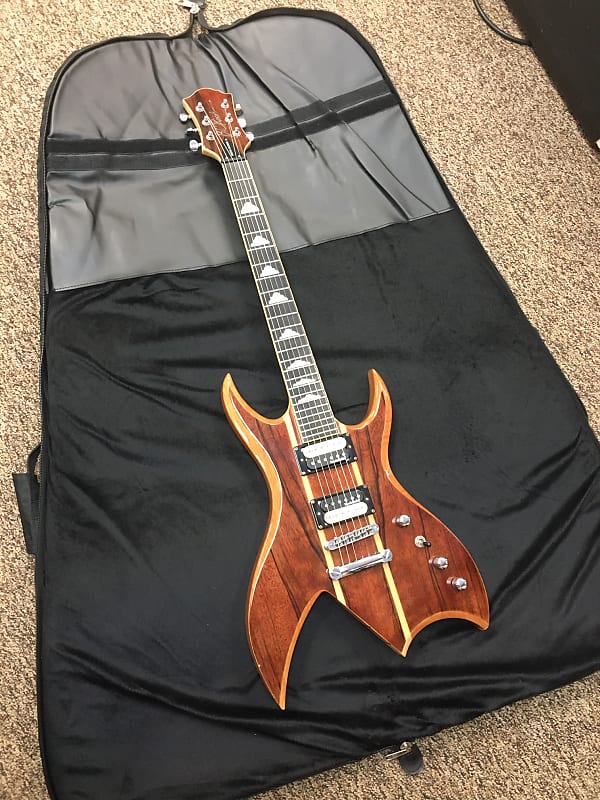 B.C. Rich Bich Exotic Classic with Gigbag | Reverb Canada