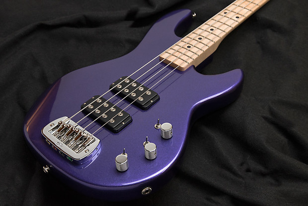 G&L L-2000 Bass   Royal Purple Metallic - B-stock image 1