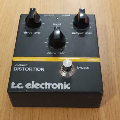 TC Electronic Vintage Distortion 2000s - Grey/Yellow for sale