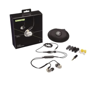 Shure SE425 Sound Isolating Earphones image 3
