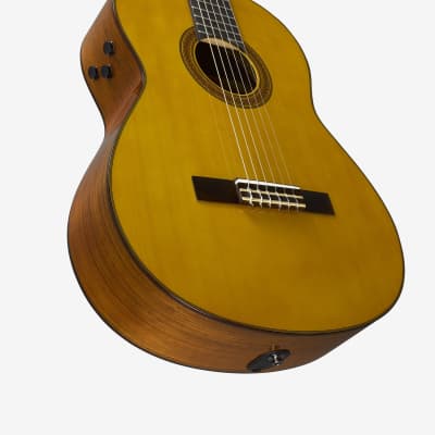 Yamaha CG-TA TransAcoustic Classical image 12