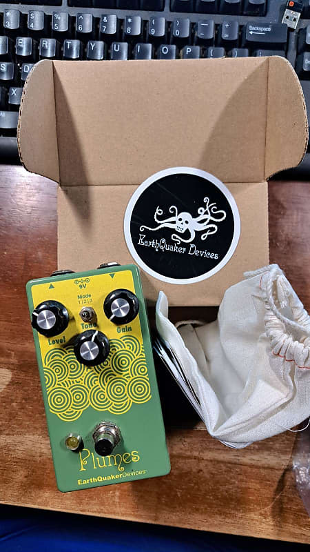 EarthQuaker Devices Plumes Small Signal Shredder