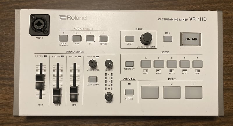 Roland VR-1HD AV Streaming Mixer 2019 - 2020 - White | Reverb