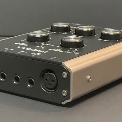 TASCAM US-144 MKII USB Audio Interface | Reverb Canada