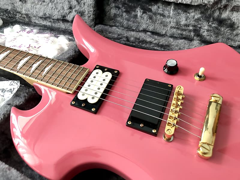 🌸Pink Spider 🌸1990 Tony Smith Smack 副廠牌 hide Pink Mockingbird signature  model MG X 300 电吉他 Guitar。(新品同樣) 松本秀 Burny FERNANDES MG -70x 80x 280x  115cgr 