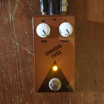Rooni’s Effects Classic Fuzz 2021 Copper image 3